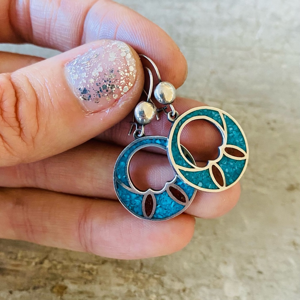 ♥️ Southwestern Style ♥️ Sterling Silver Turquoise & Red Coral Inlay Earrings